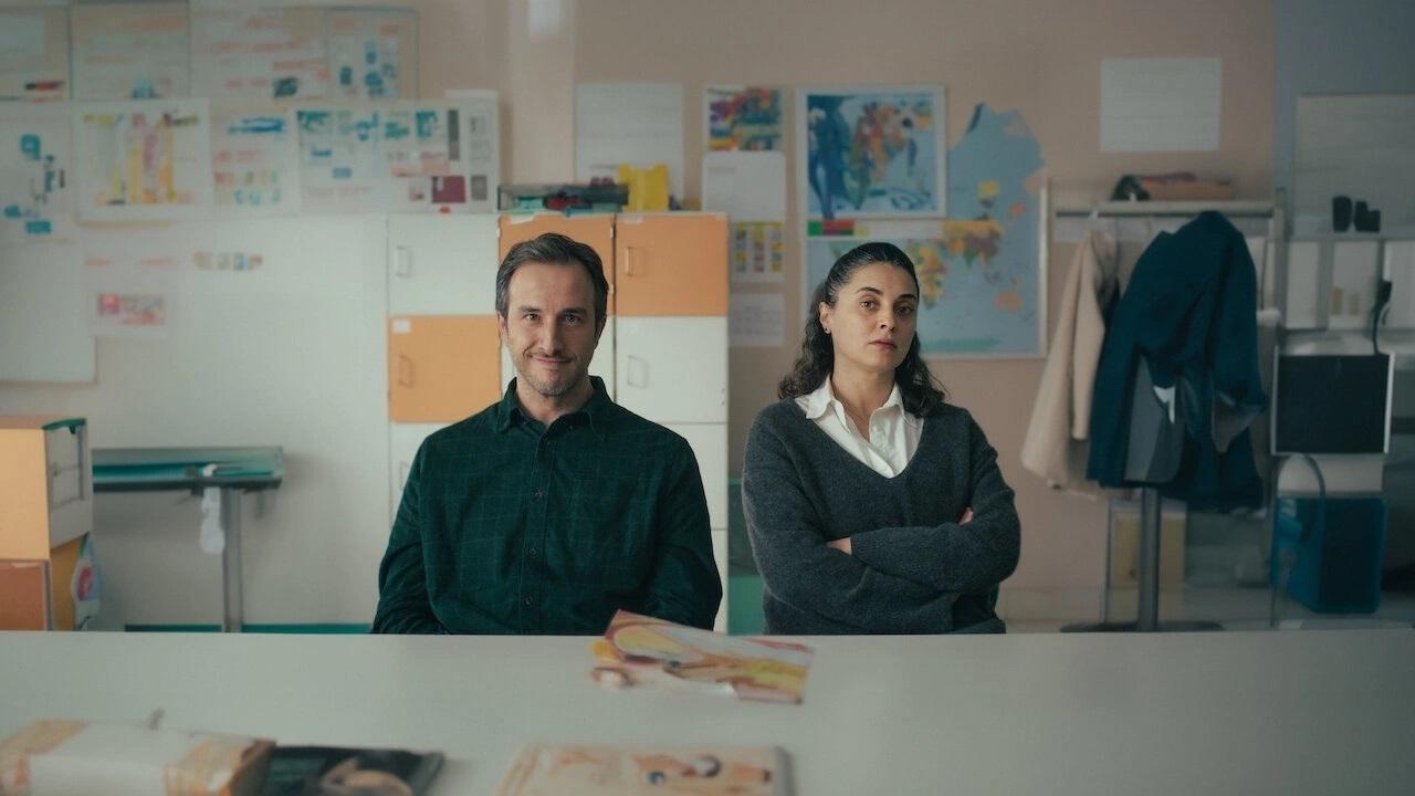 A Round of Applause izle
