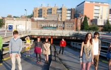 Skins izle