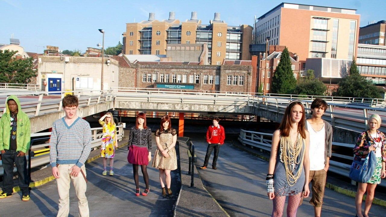 Skins izle