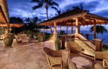 The World's Most Amazing Vacation Rentals izle
